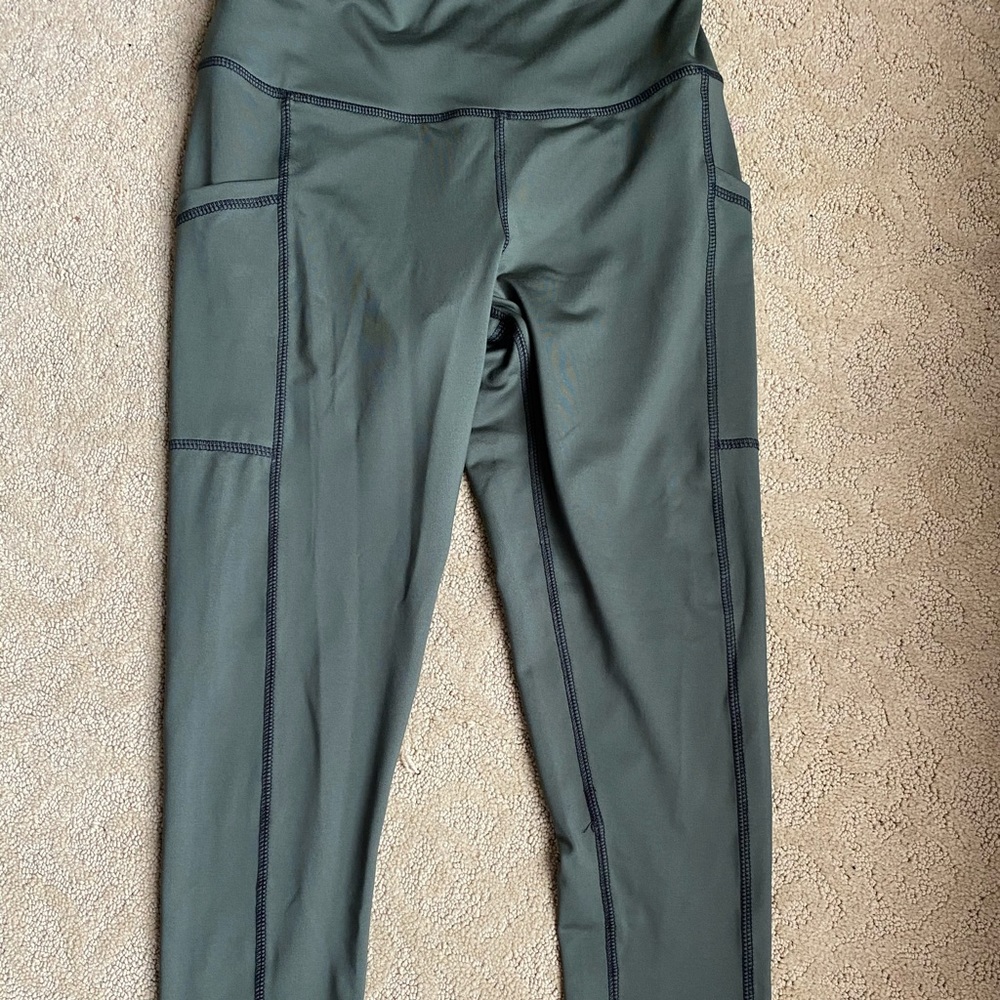 green leggings